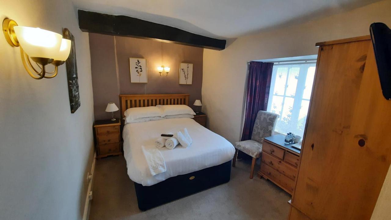 Kings Arms Hotel 霍克斯黑德 外观 照片